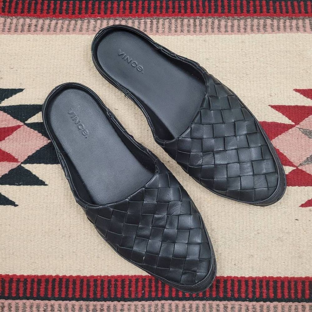 Vince Freeman Black Woven Leather Slip On Mules Flats Sz 7 Minimalist Slippers
